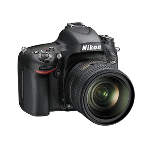 D600