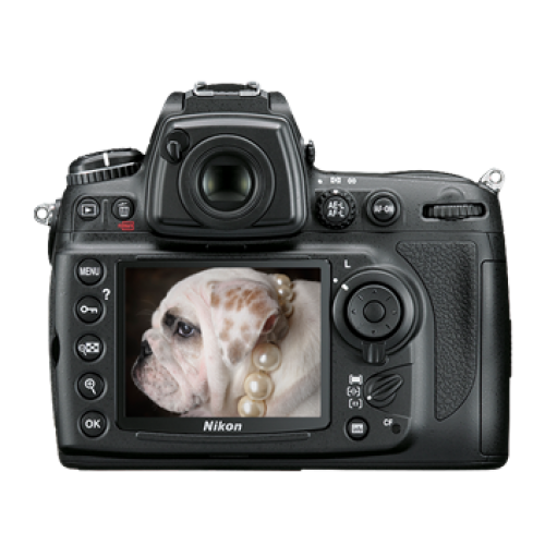 D700