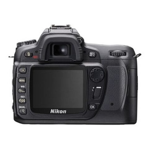 D80