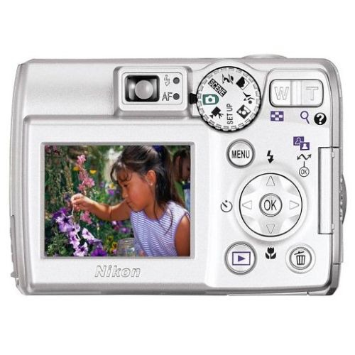COOLPIX 5600